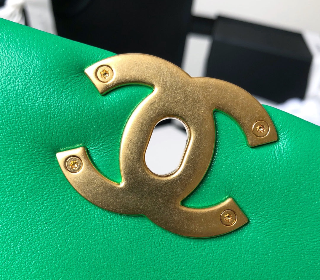 Chanel 19Bag-中號青草綠