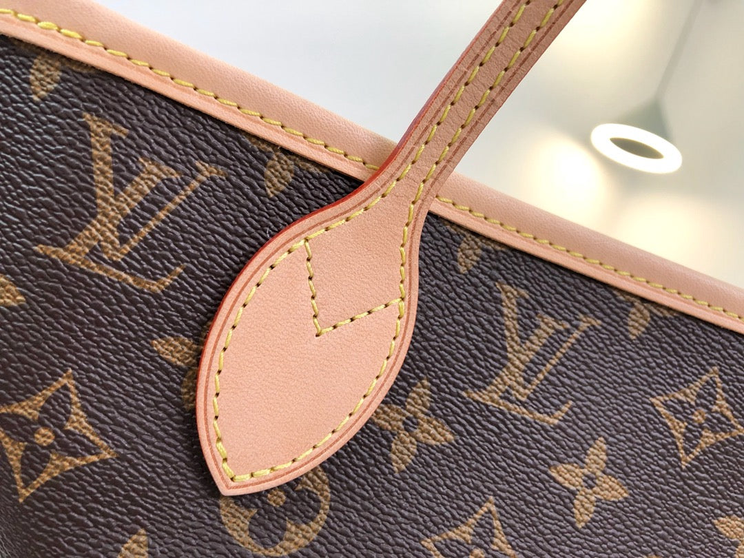 M40995 路L家-Neverfull 經典手袋