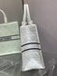 Dior Book Tote-大號41.5cm-秋冬絲絨菱格系列