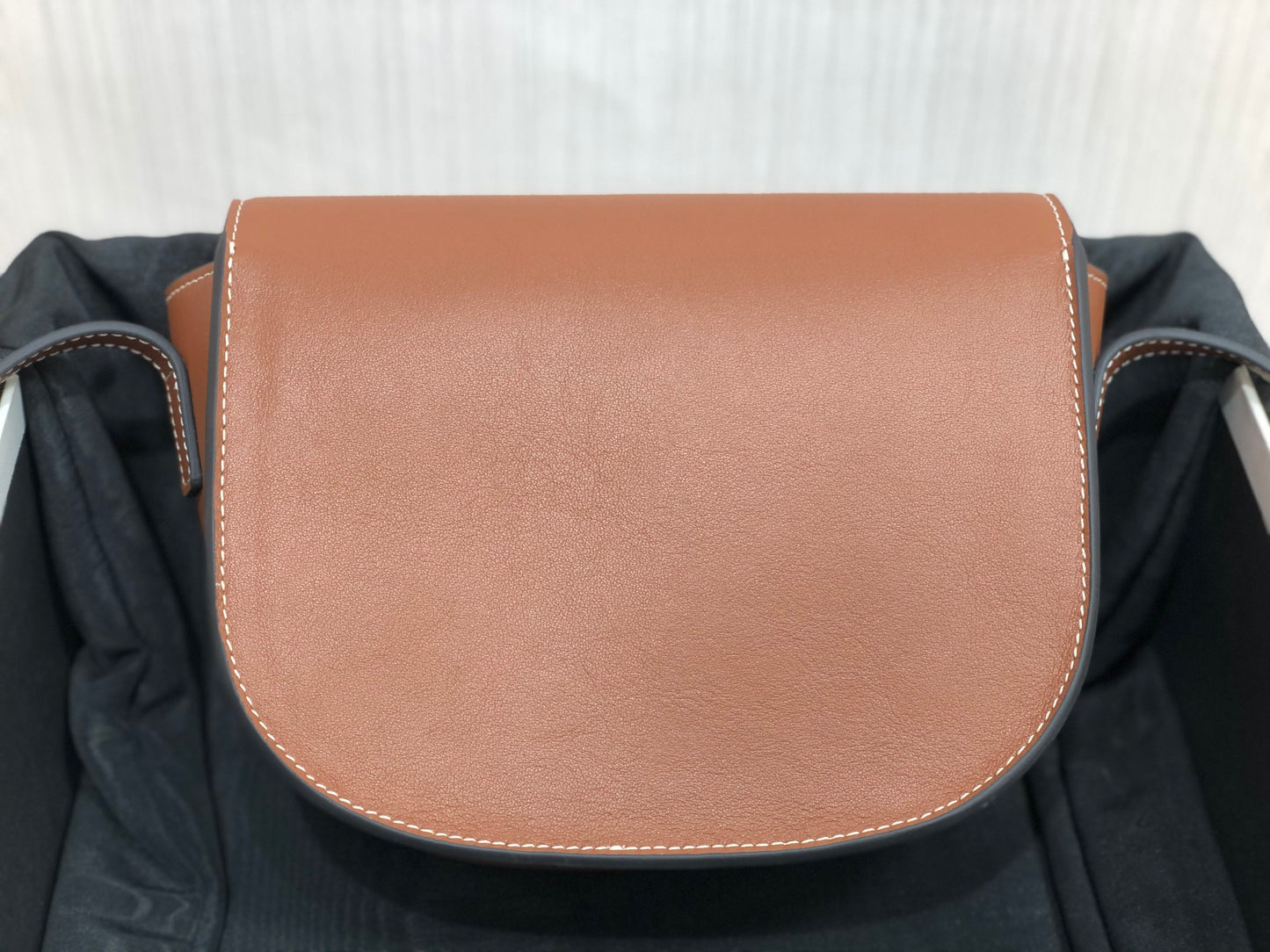 賽C家-FOLCO CUIR TRIOMPHE 牛皮革飾釘手袋