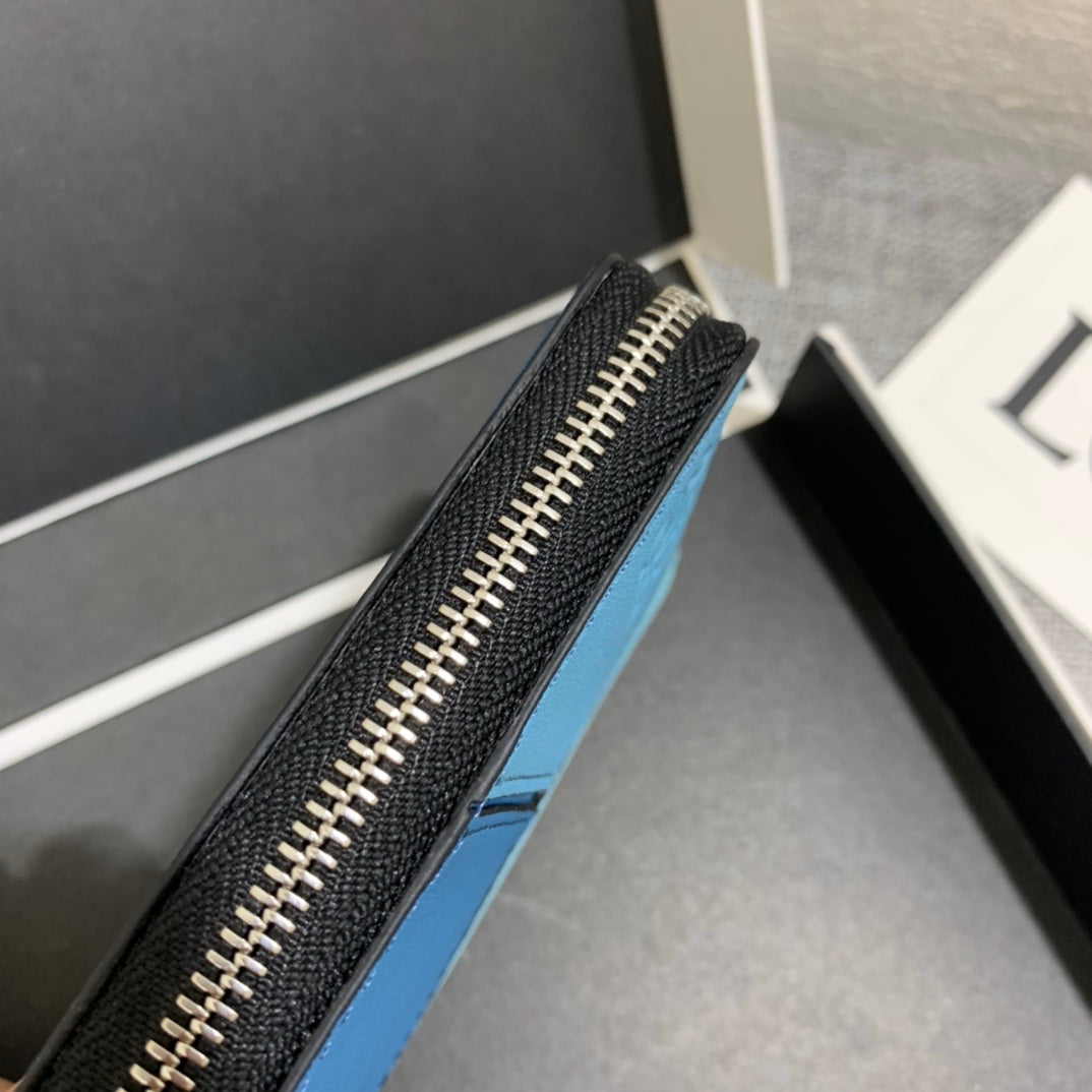 Loewe Puzzle 拉鍊卡包