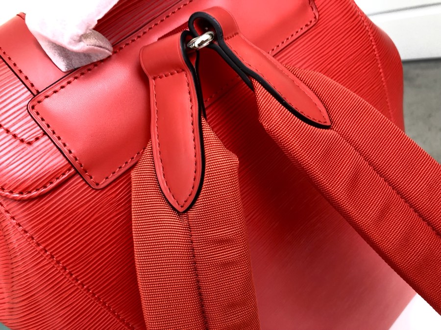 M41079 路L家-最新絲印Christopher雙肩包 紅色