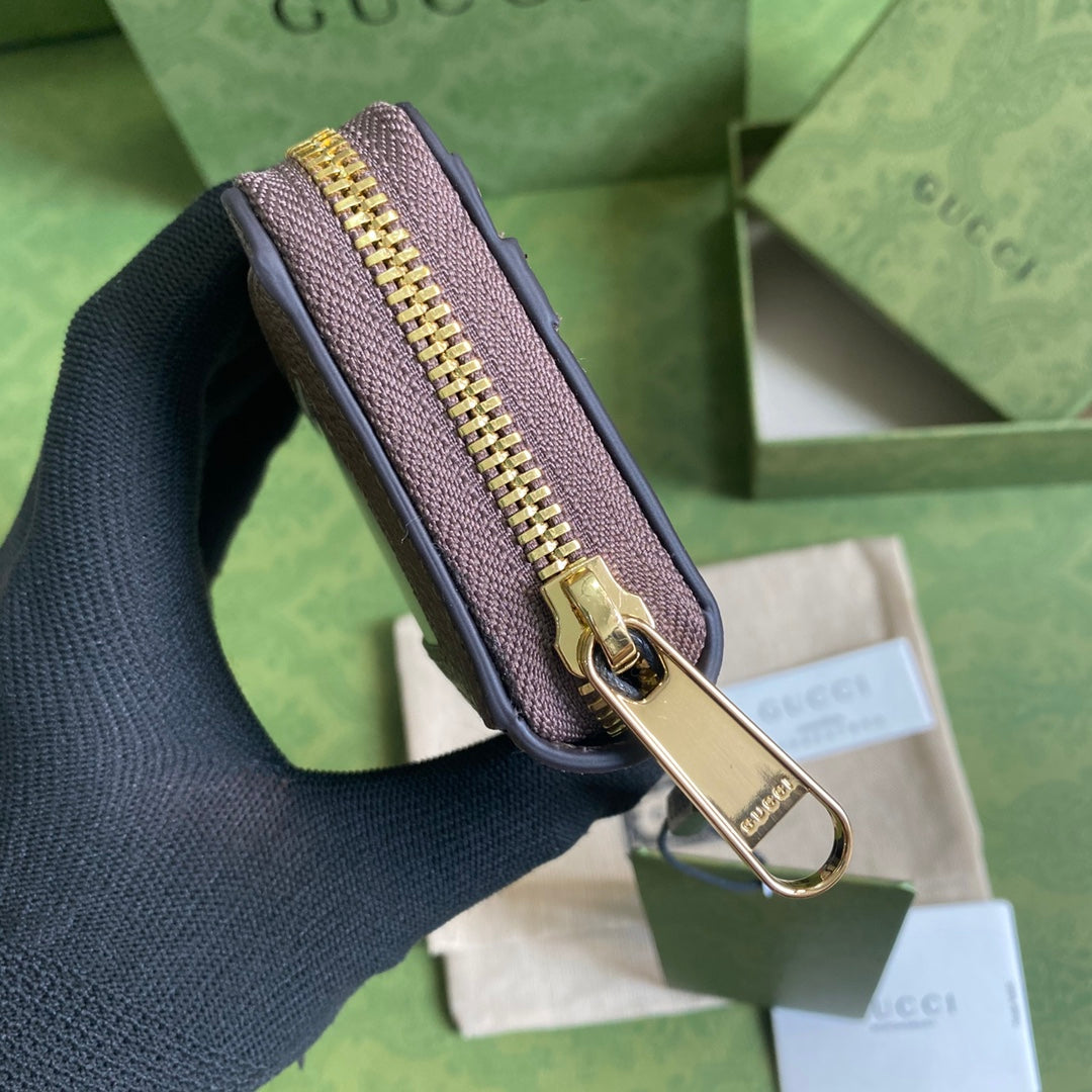 Gucci 新款拉鍊短夾