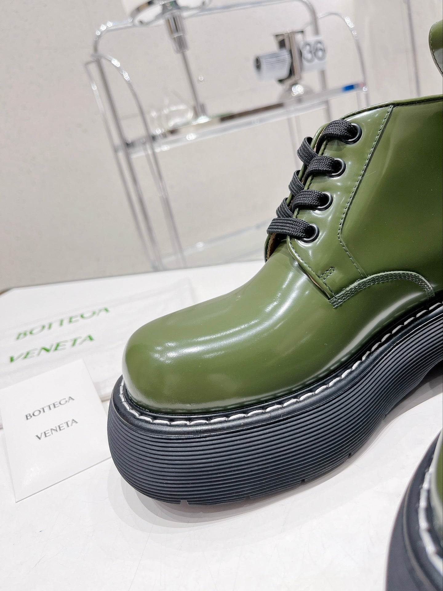 B編織-高定系列 經典螺紋底大頭短靴 全牛皮（35-39，40可訂製）