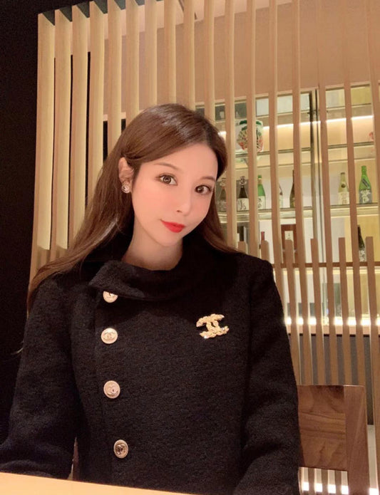 Chanel 胸針