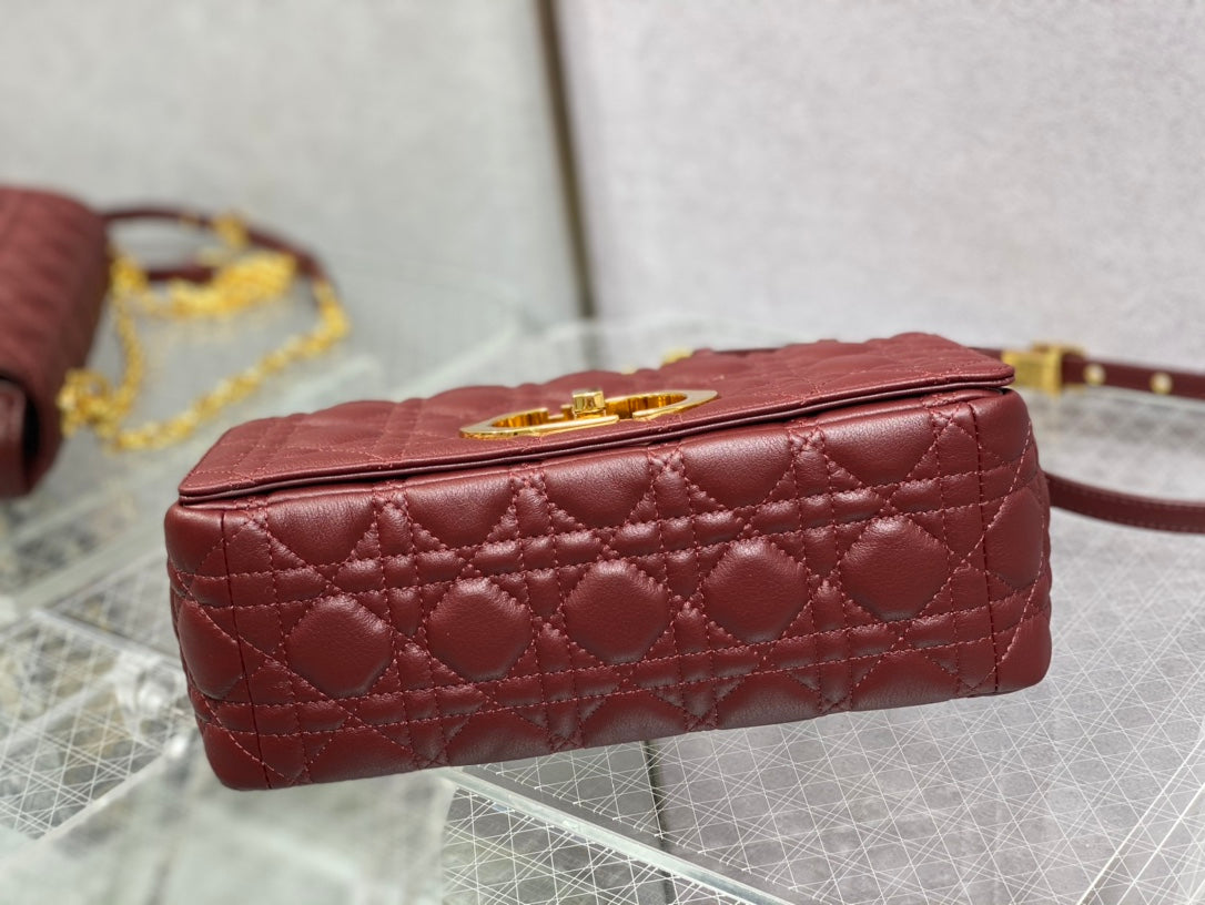 Dior-Caro 菱格紋 小牛皮 中號 酒紅色