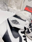 N1KE-WMNS Air Jordan 1 男女同款 黑色