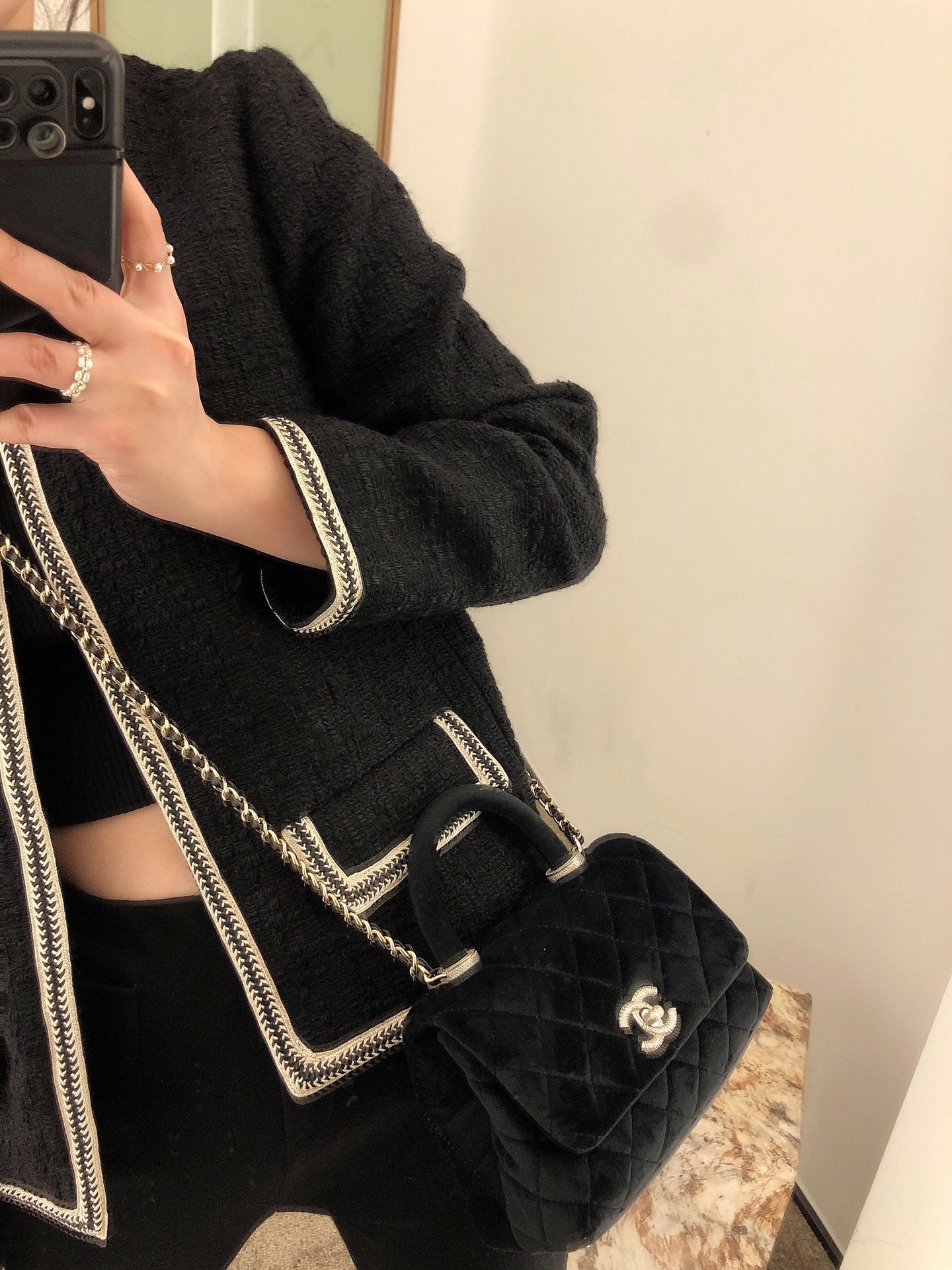 Chanel mini coco handle-黑色絲絨鑽扣