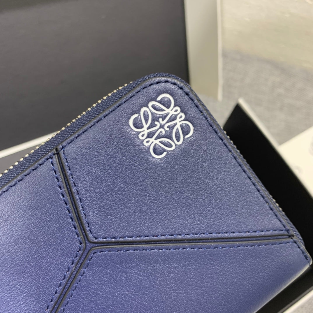 Loewe Puzzle zip around wallet 拉鍊長夾