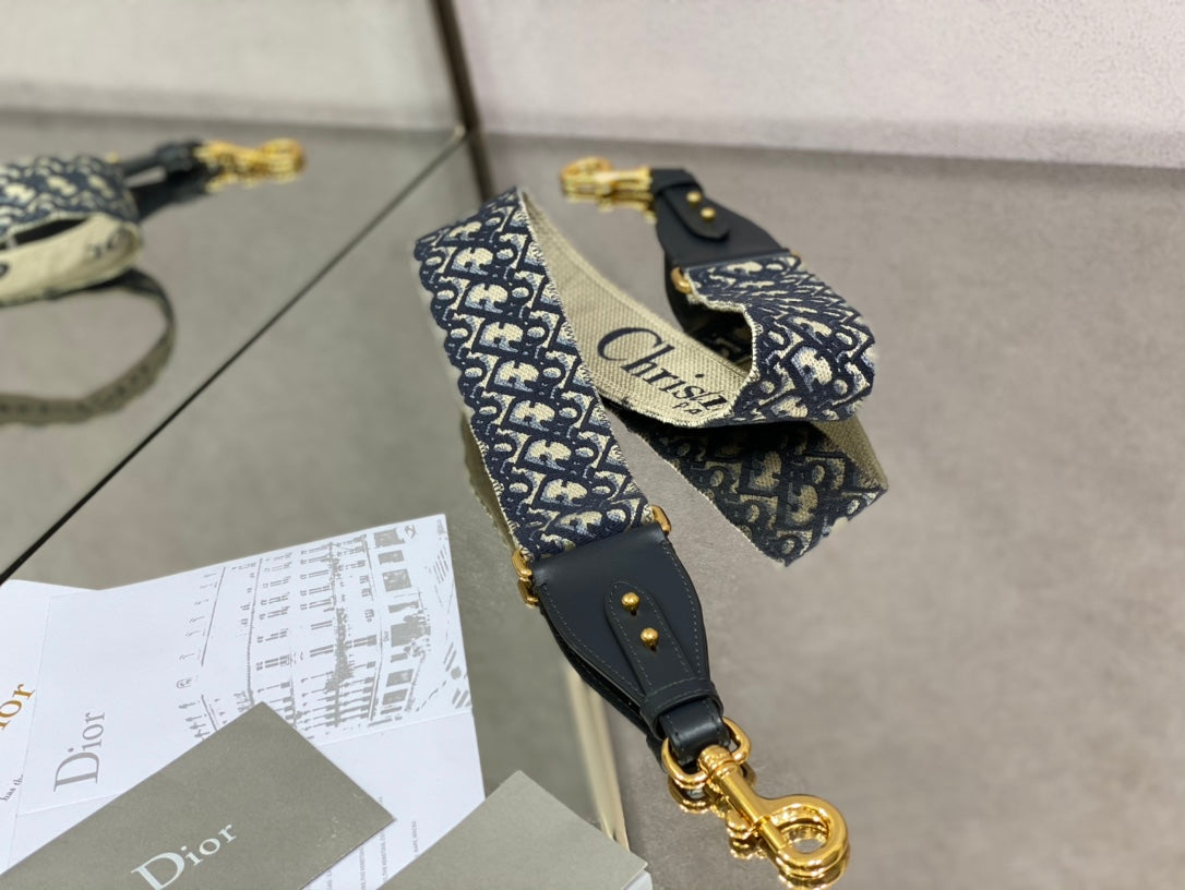 Dior Bobby-大號27cm-白色牛皮