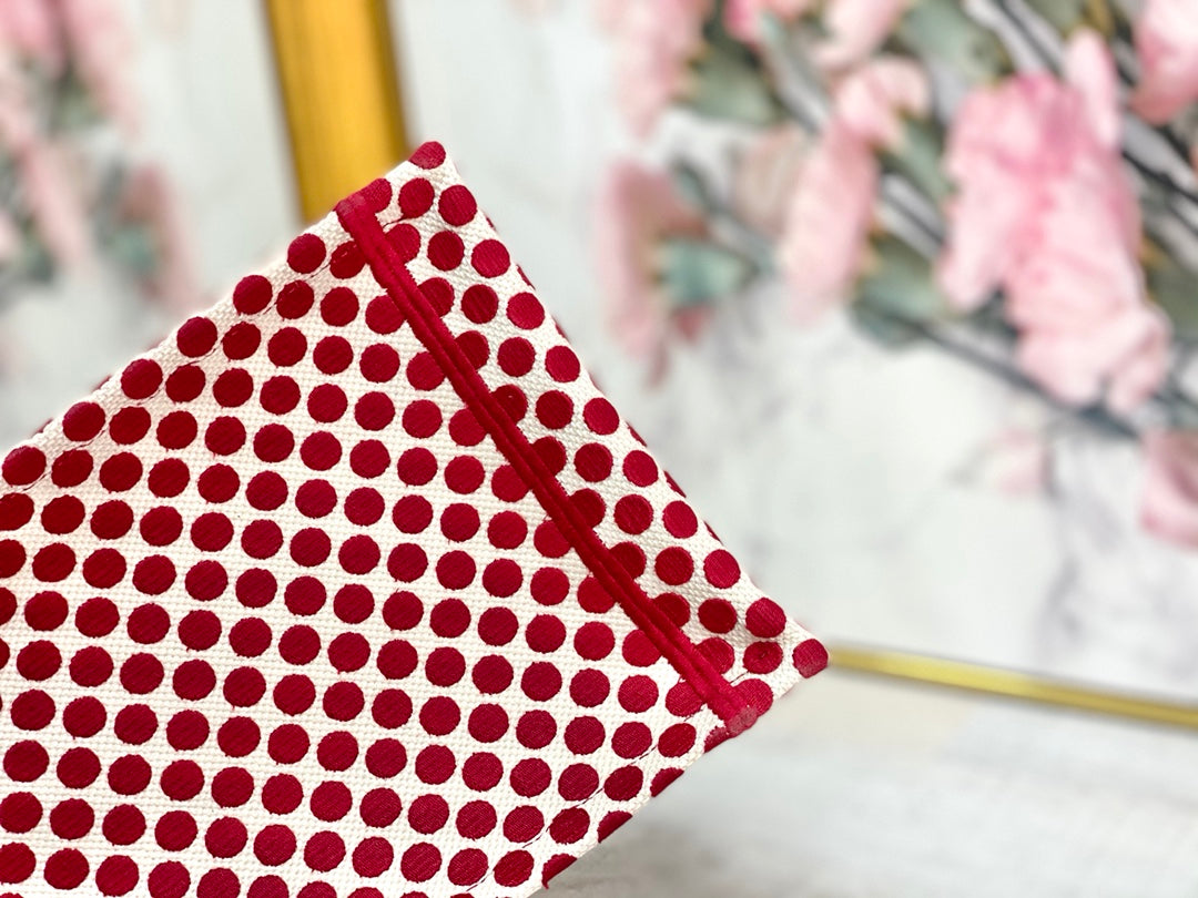 Dior Book Tote-小號36.5cm-刺繡波點