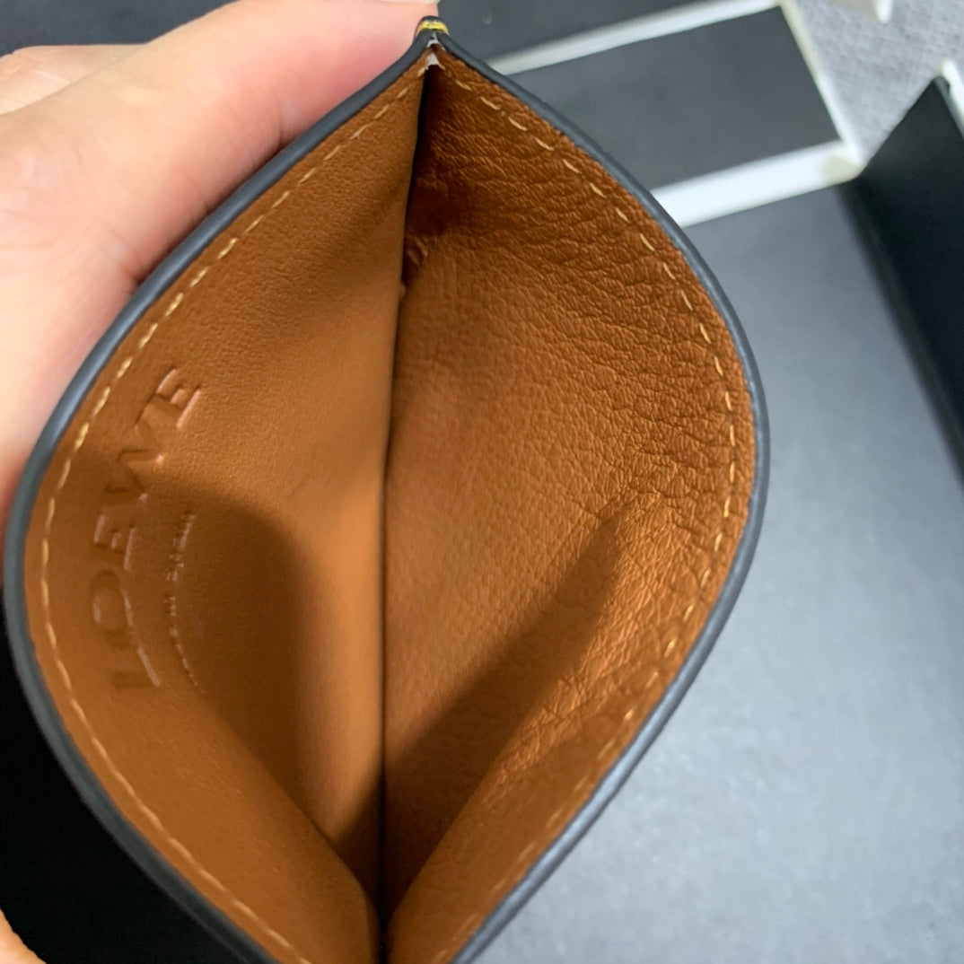 Loewe 百香果卡包