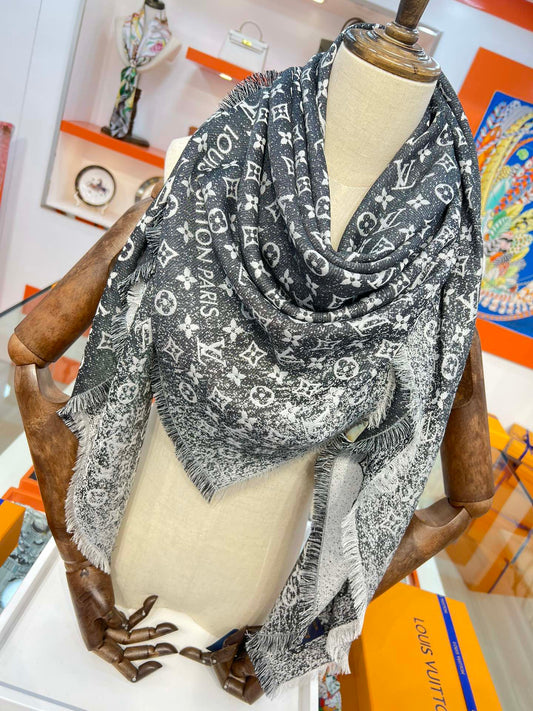 路L家-漸變牛仔老花披肩 Denim Gradient 142.5cm