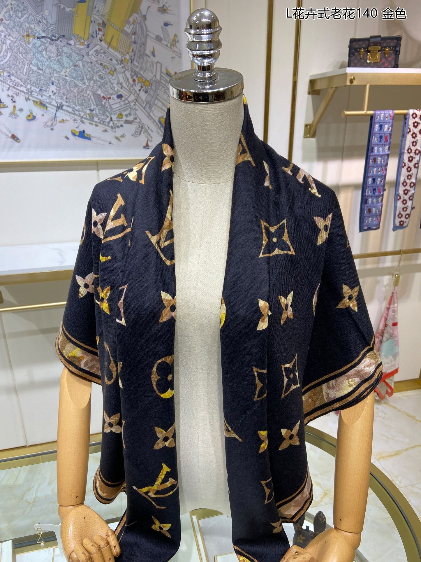 路L家-花卉式老花方形圍巾 140*140cm Croisillon 70%羊絨30%真絲