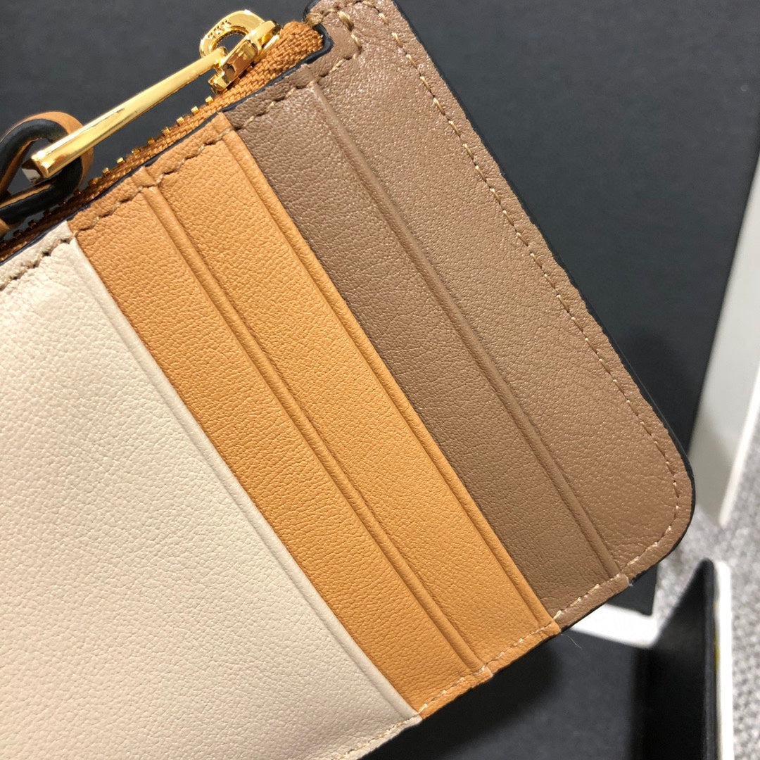 Loewe 拉鍊拼接卡包