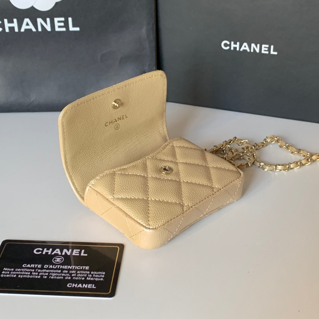 CHANEL 珍珠鏈條零錢包！
