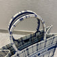 Dior Book Tote-小號36.5cm-黑白格紋