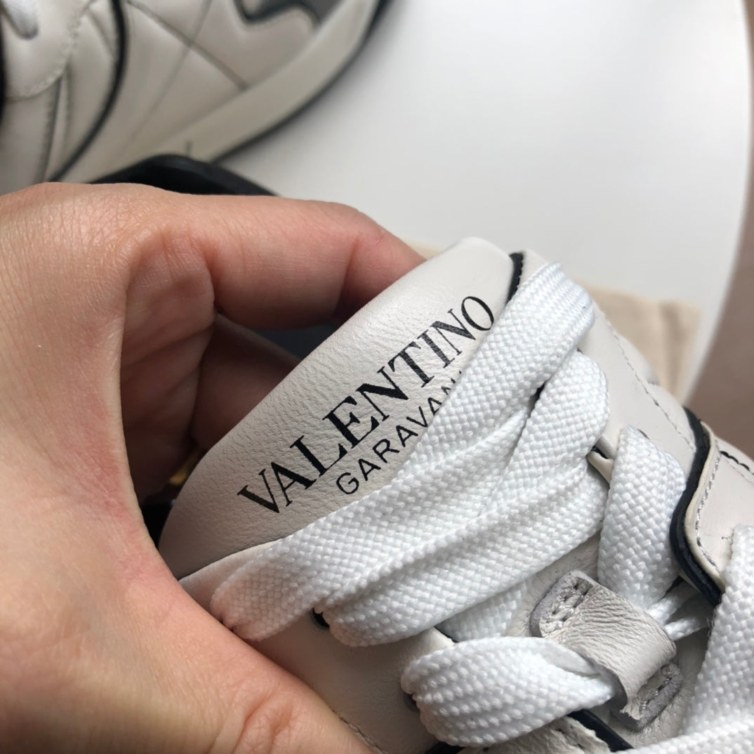 Val-ONE STUD 板鞋 休閒鞋 灰色 男女同款