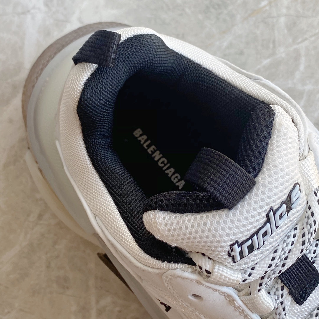 Balenciaga 巴黎世家- Triple S 氣墊老爹鞋