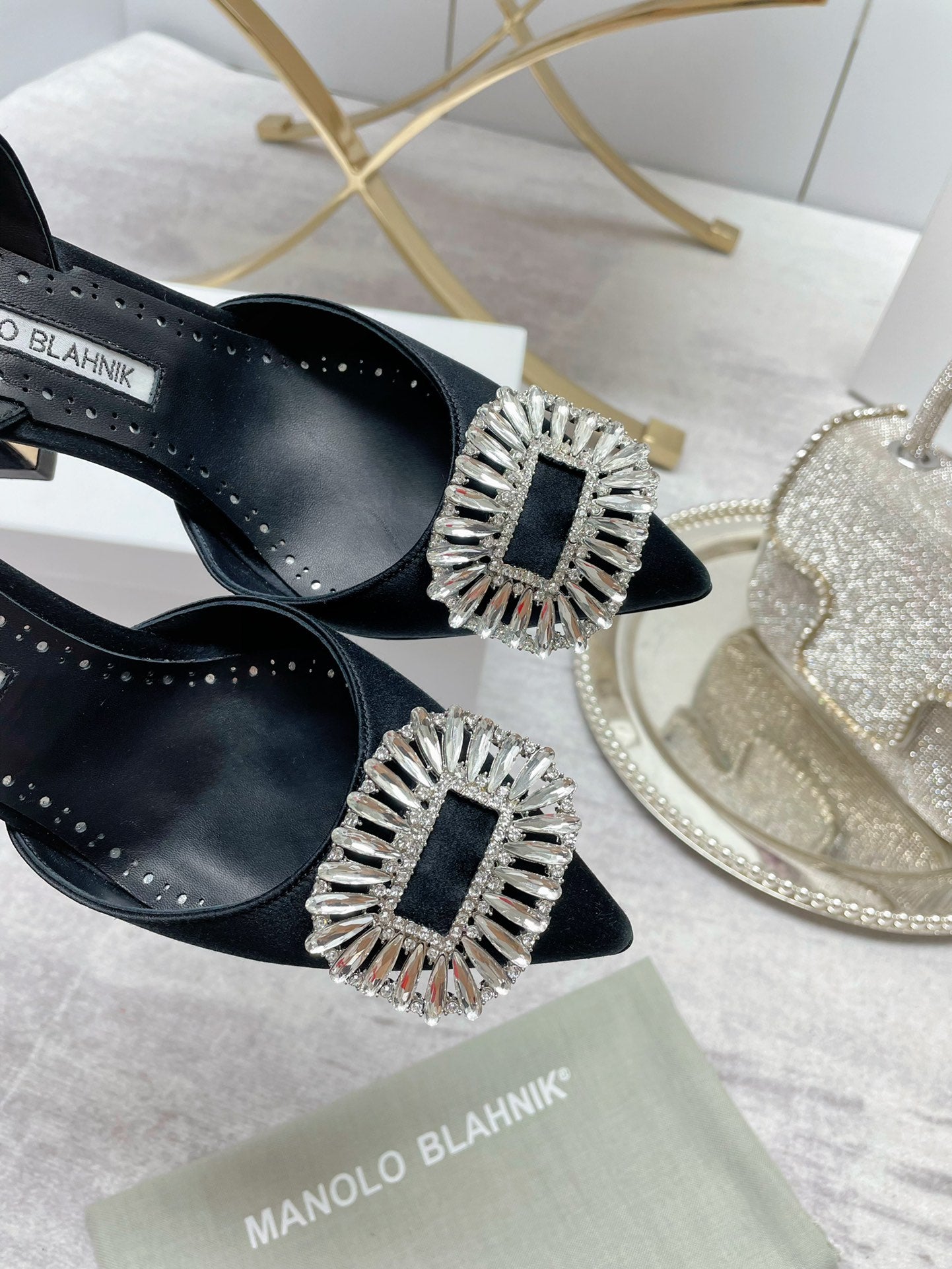 Manolo Blahnik-22S水鑽高跟鞋