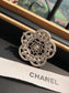 Chanel 胸針