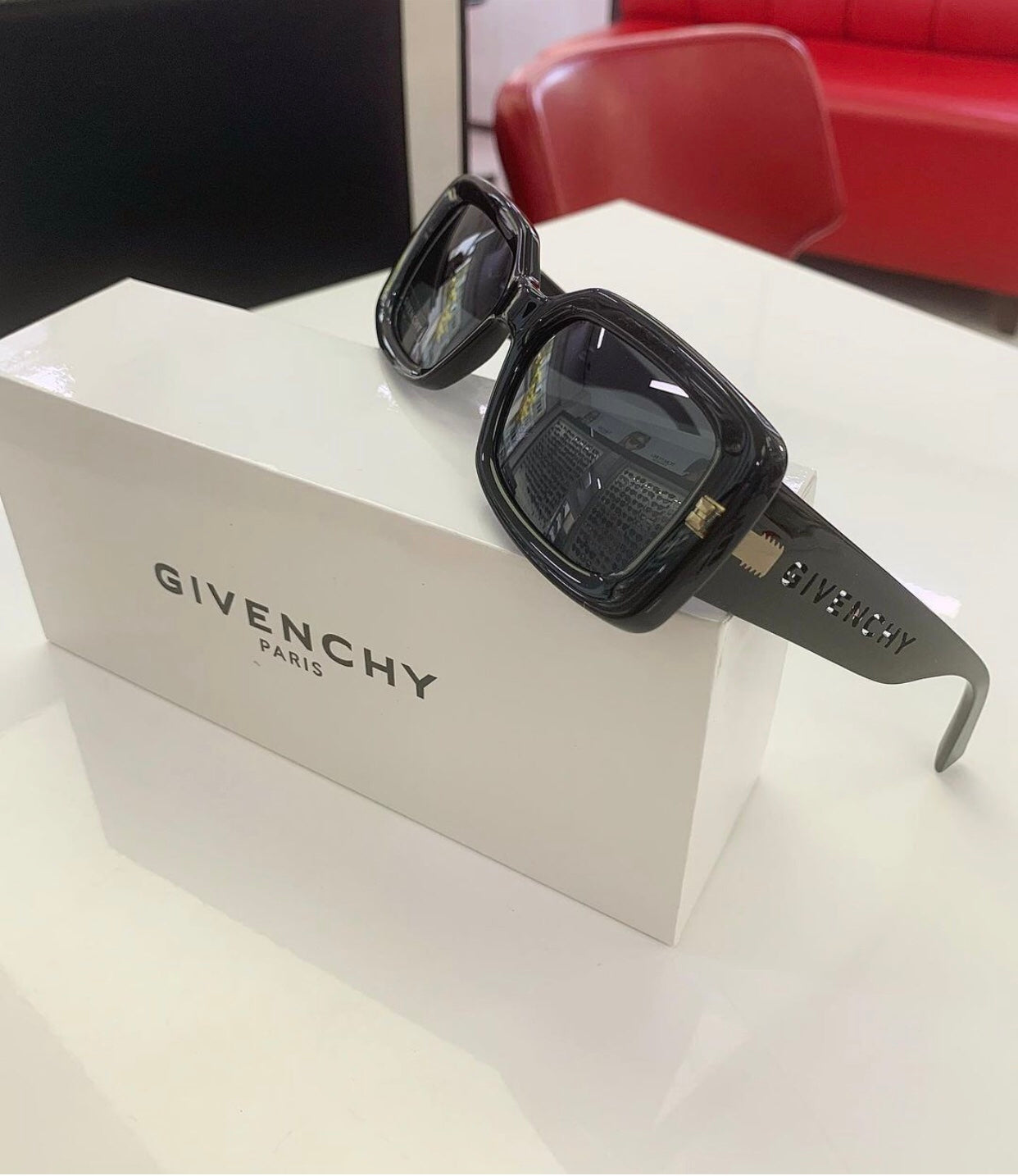紀梵G-墨鏡 GV7201 57口18-145 黑色