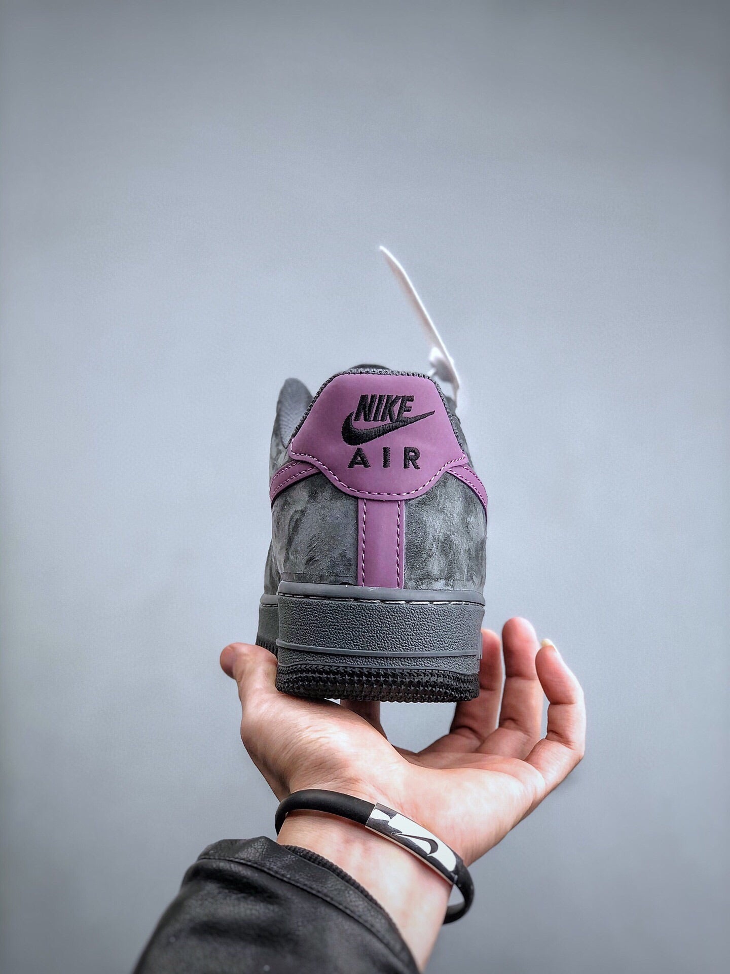 N1KE-Air Force 1 ’07 男女同款 灰紫色