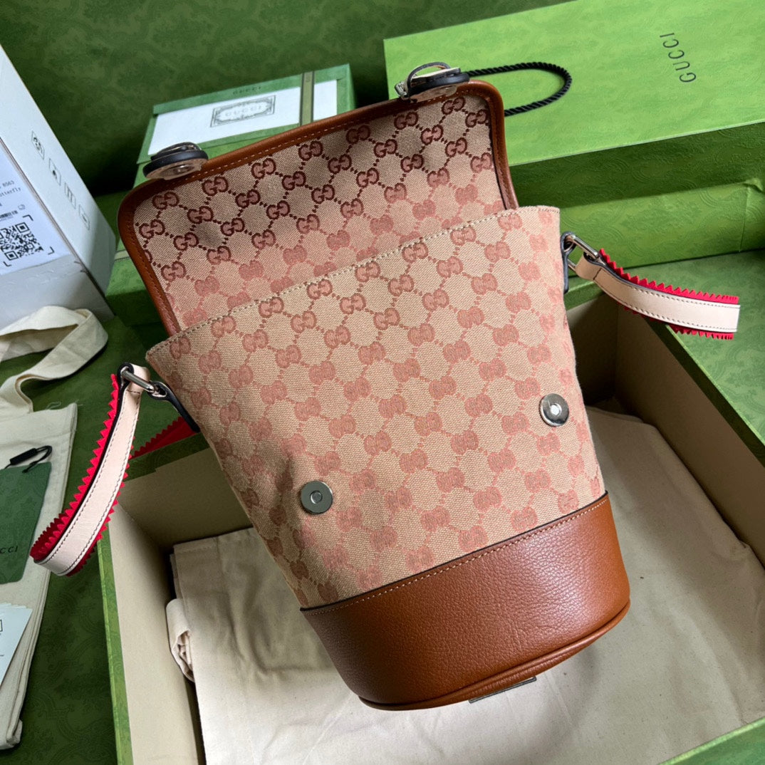 古G家-Ophidia 水桶包 後揹包 24x27x11cm 棕色帆布