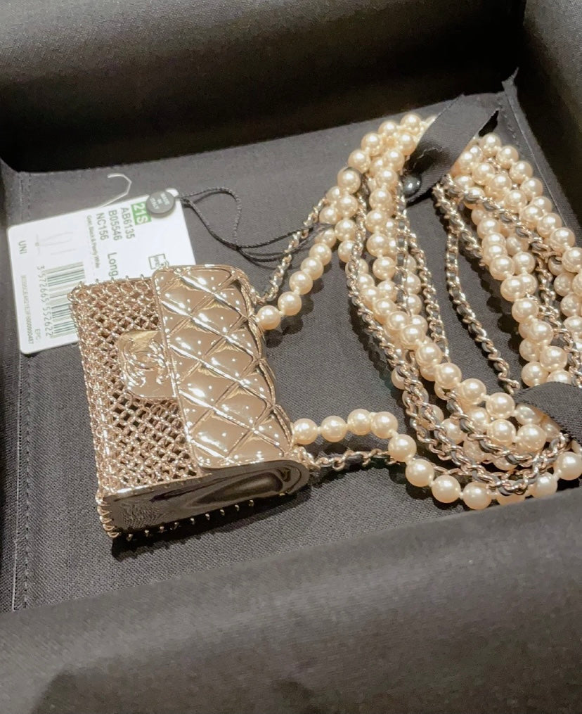 Chanel 珍珠鏈條金屬小包