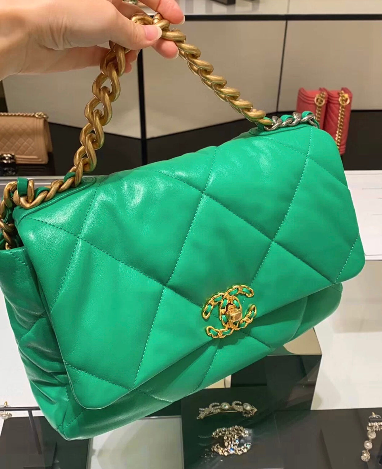 Chanel 19Bag-中號青草綠