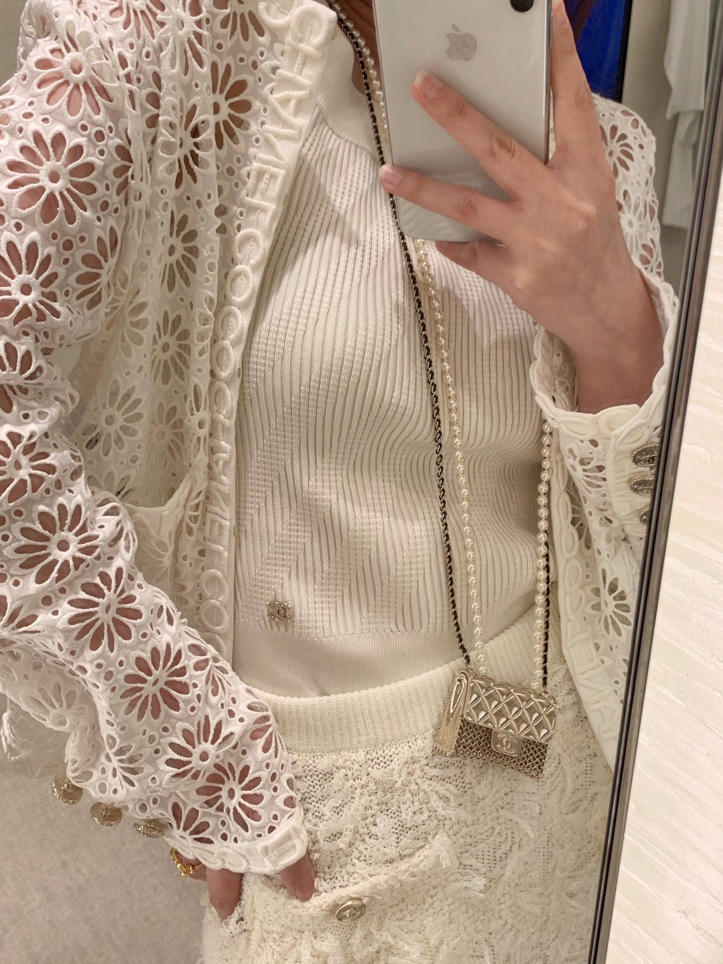 Chanel 珍珠鏈條金屬小包