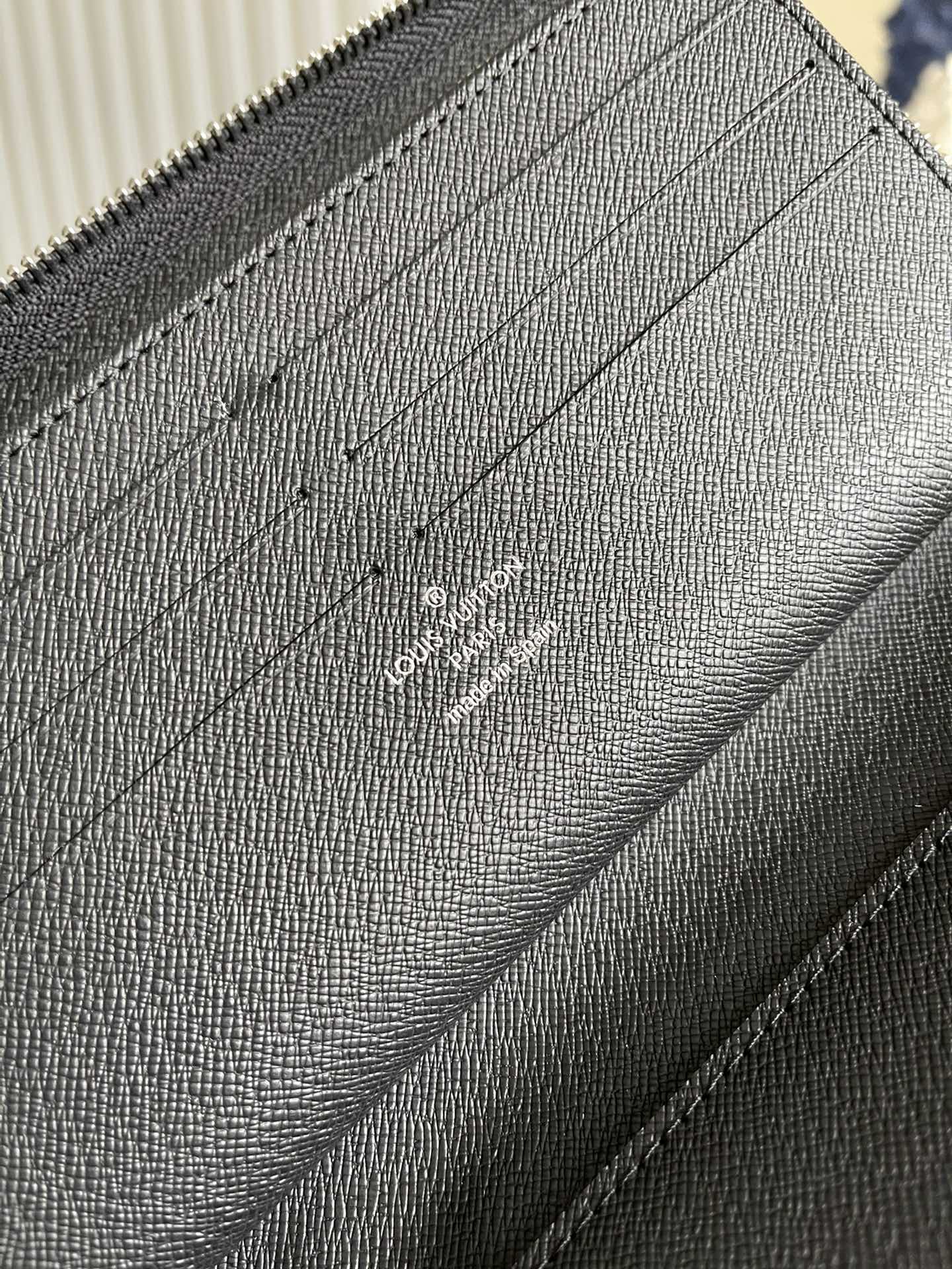 LV N60111 新內裡ZIPPY ORGANIZER 拉鍊長夾