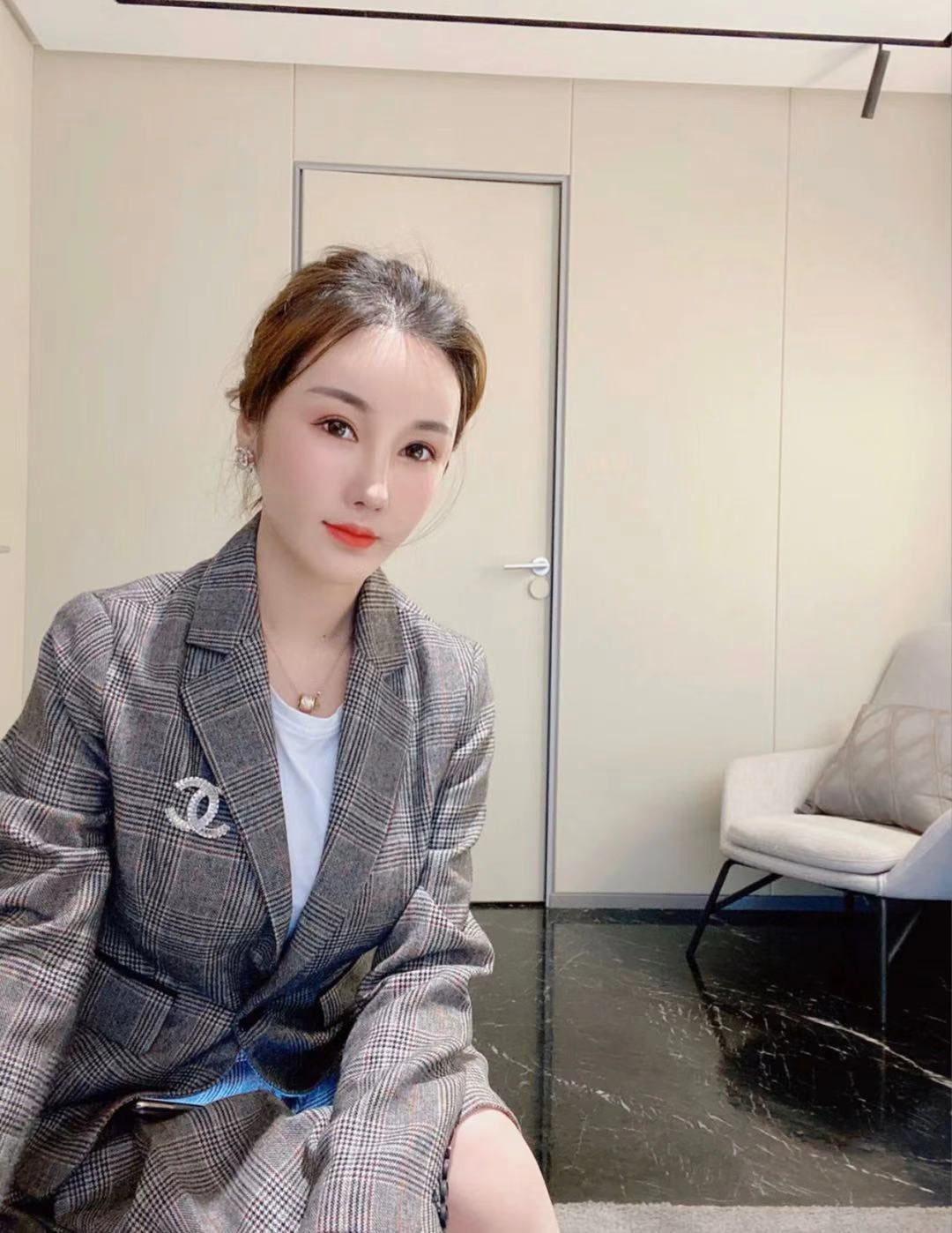 Chanel 胸針