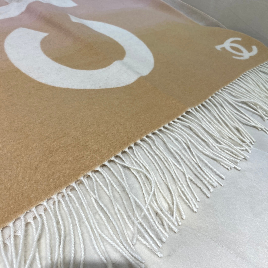 小香家-羊毛羊絨圍巾 70*200cm 杏色
