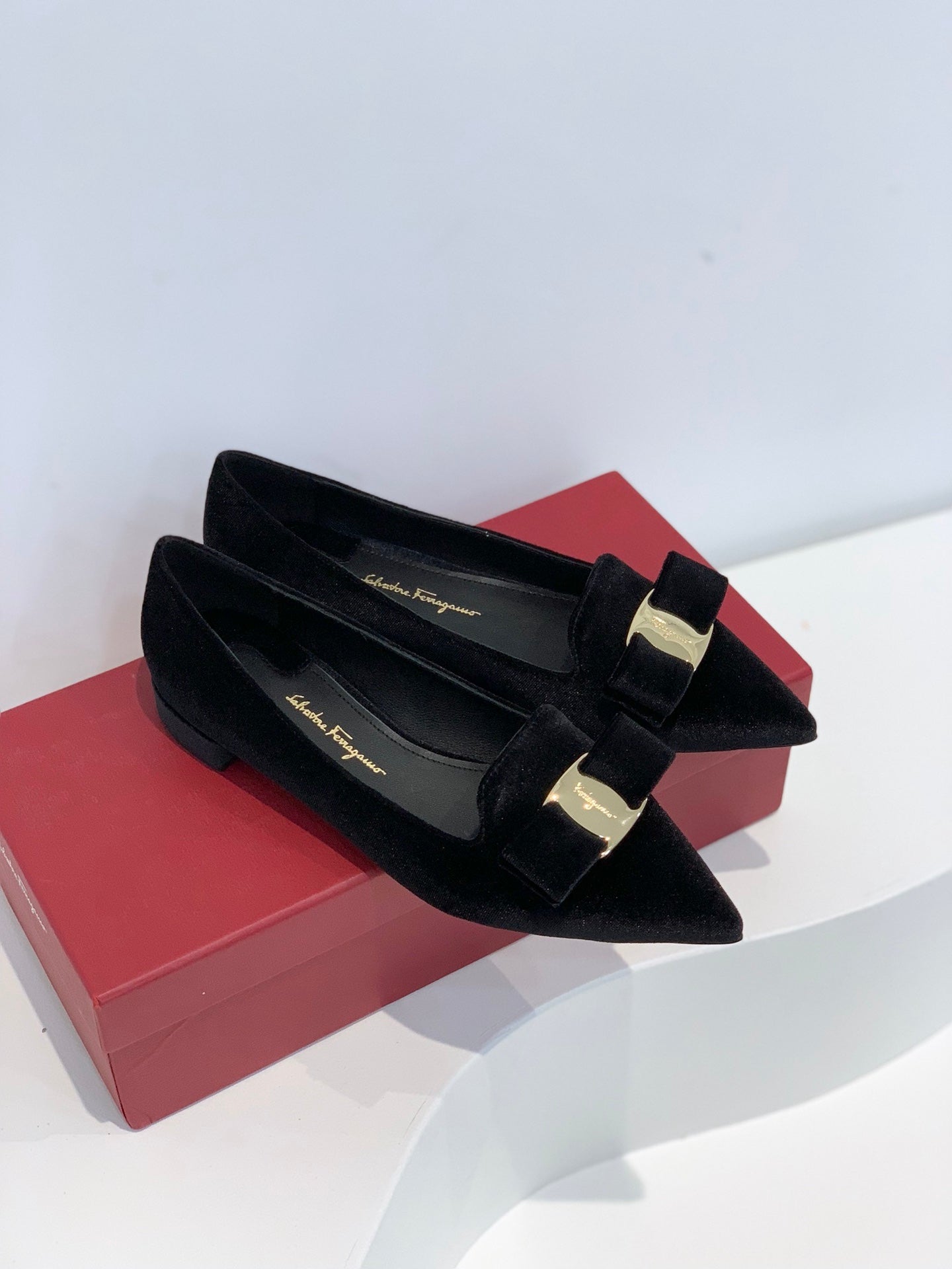 Salvatore Ferragamo鞋子-尖頭平底鞋