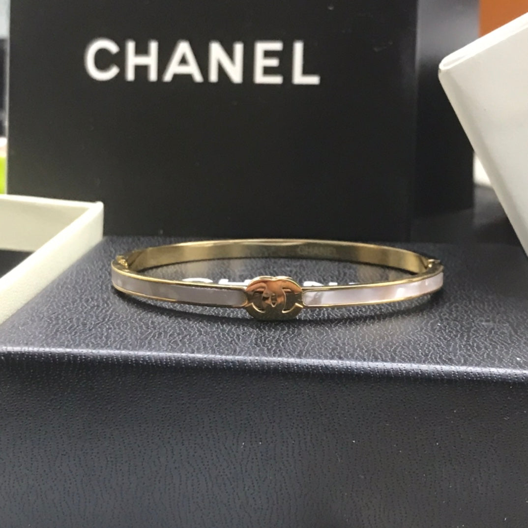 Chanel 情侶手鐲