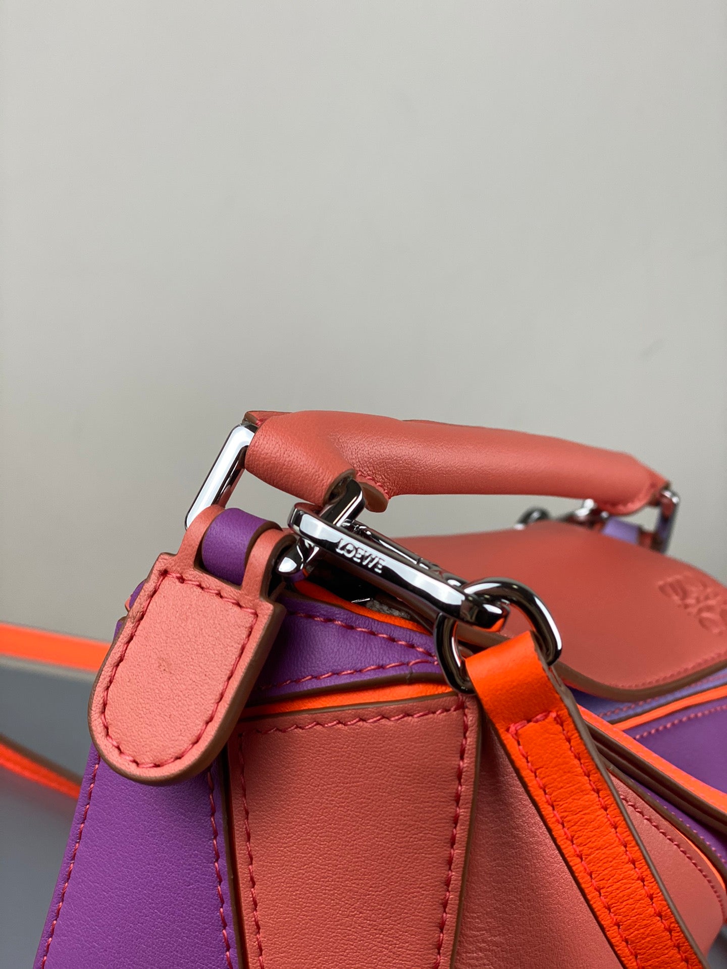 羅L威-Puzzle bag mini 小牛皮