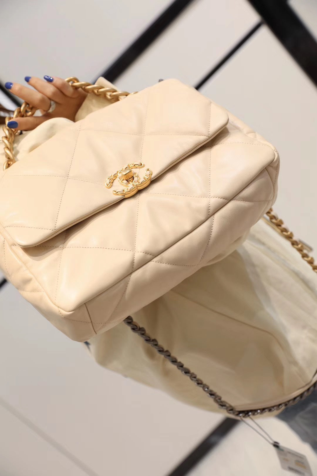 Chanel 19Bag-中號杏色