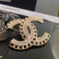 Chanel 胸針