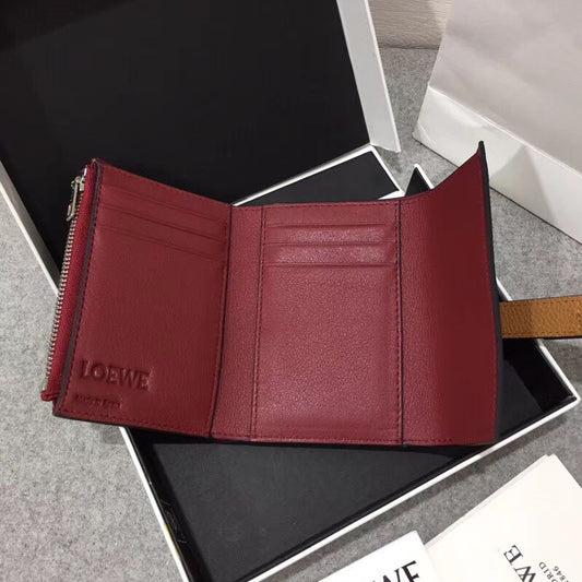 Loewe 三折短夾