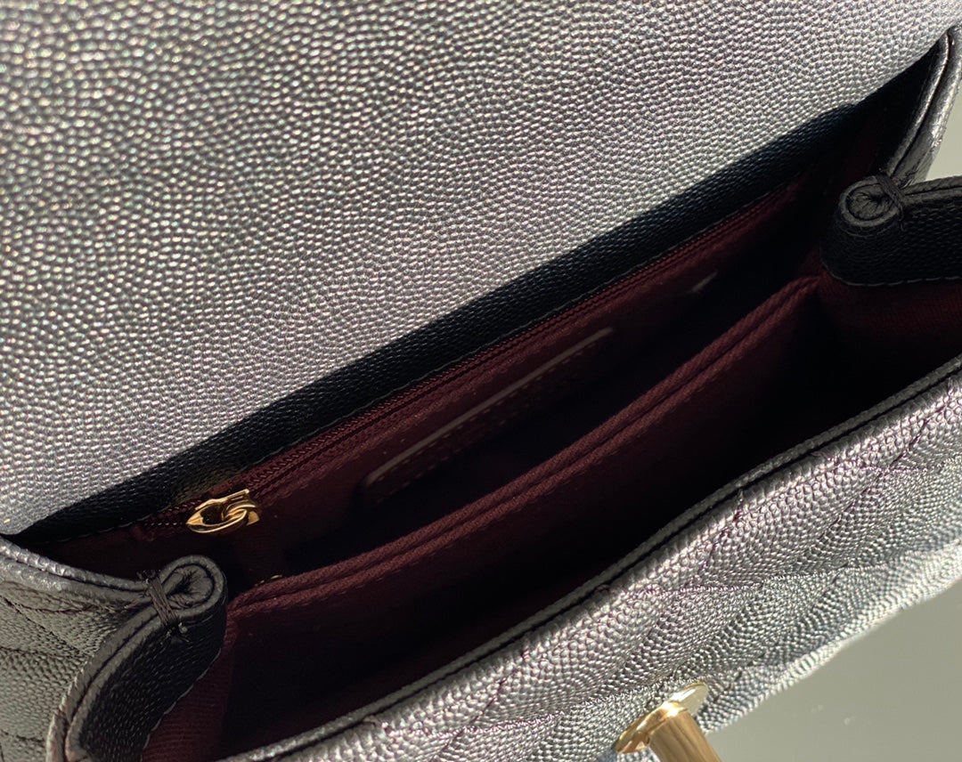 Chanel mini coco handle-黑色球紋牛皮-淡金扣