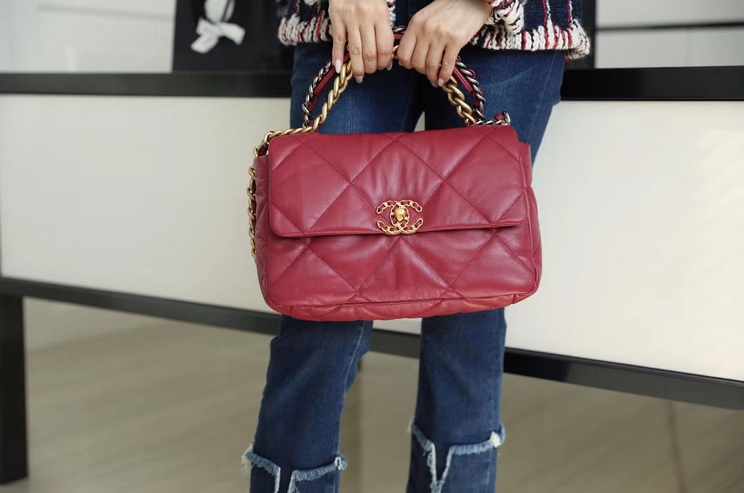 Chanel 19Bag-中號寶石紅