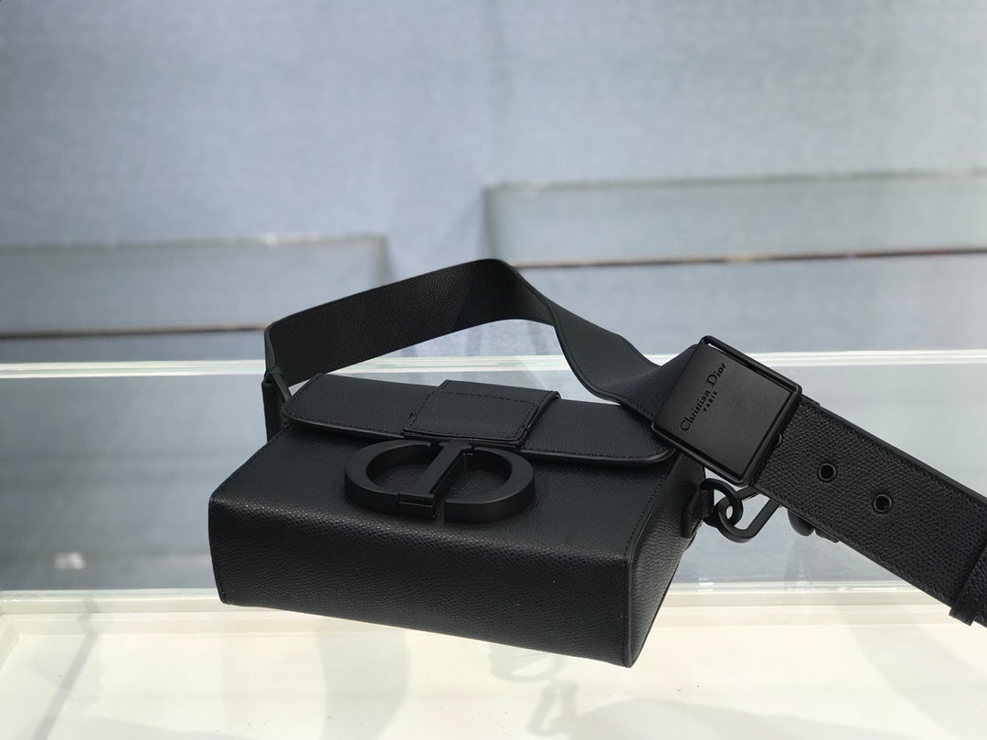 Dior 蒙田 Mini Box-磨砂扣-17.5cm-黑