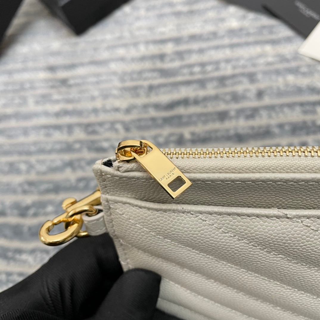 YSL Monogram 手拿包-白山形紋金扣