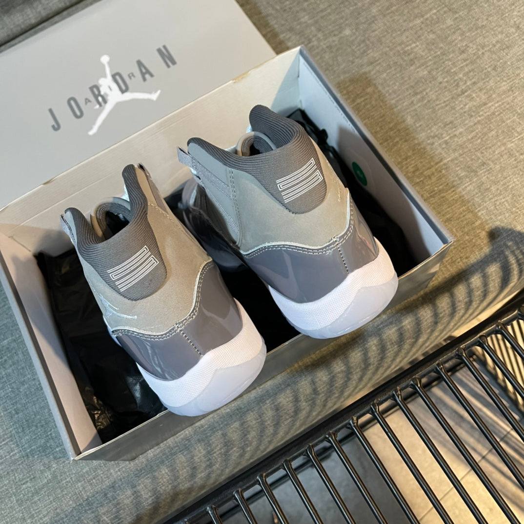 N1K-AJ11 籃球鞋 運動鞋 灰色
