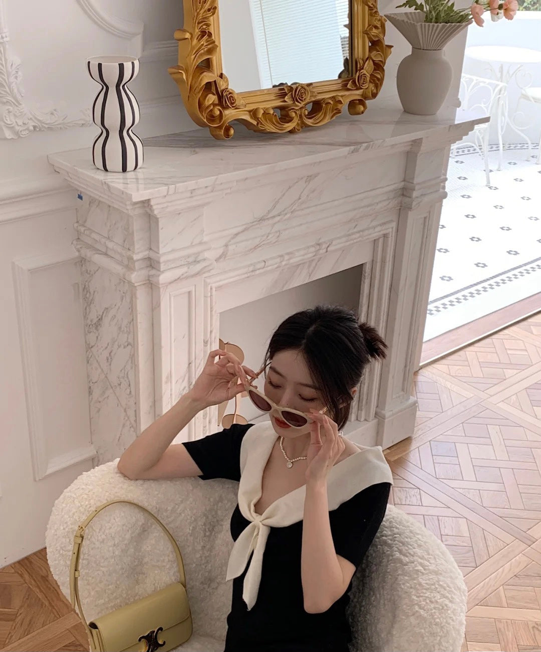 Celine Triomphe 牛皮革腋下包-黃色
