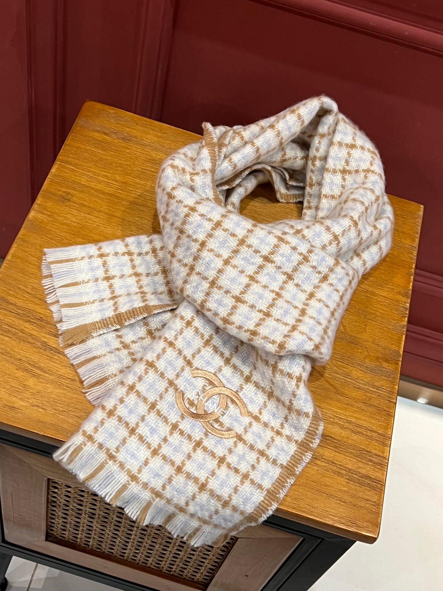 小香家-雙C編織格紋圍巾 190*32cm 100%頂級山羊絨 灰色