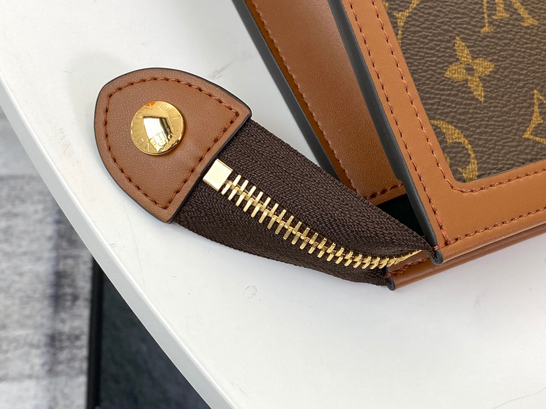 M69184 路L家-Pochette Dauphine 手袋 老花