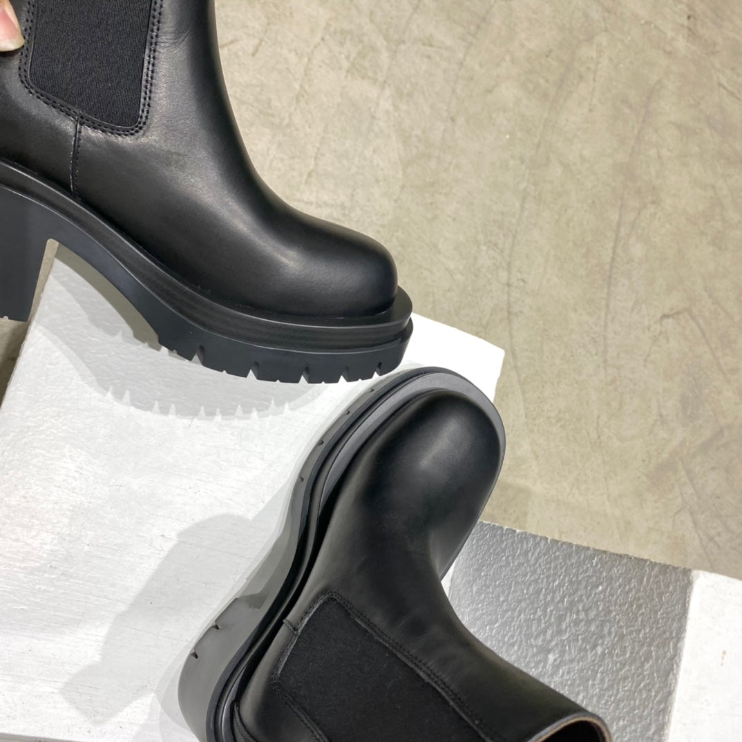 B編織-22ss 靴子（35-39，40-41可訂製）