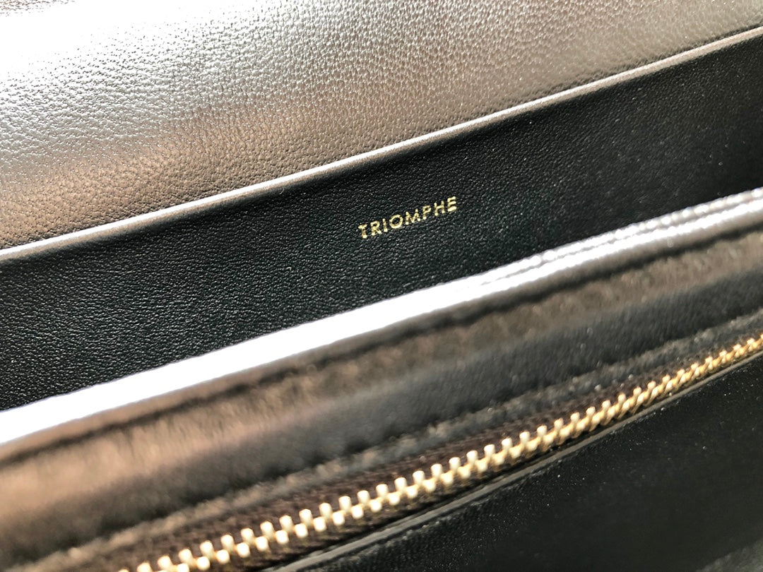 Celine 中號TRIOMPHE刺繡織物和牛皮革手袋-黑色